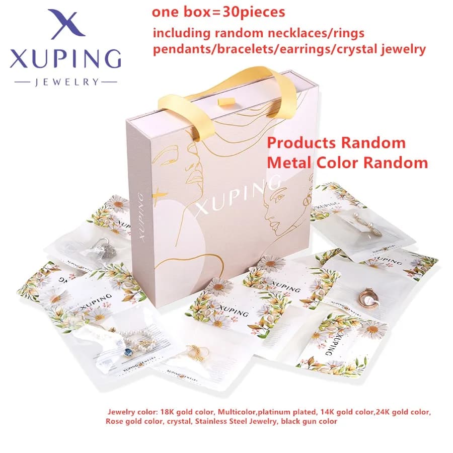 Xuping Jewelry - Promotion Mode : Bijoux Plaqué Or, Assortiment de Bagues, Boucles d'Oreilles, Colliers et Pendentifs en Cristal, Boîte