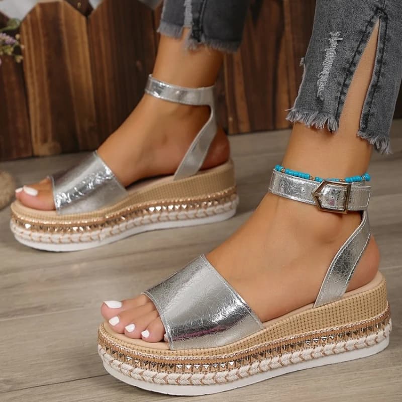 Européen et américain 2025 été nouvelle grande taille bouche de poisson boucle sandales compensées femmes mode fond épais chaussures pour femmes