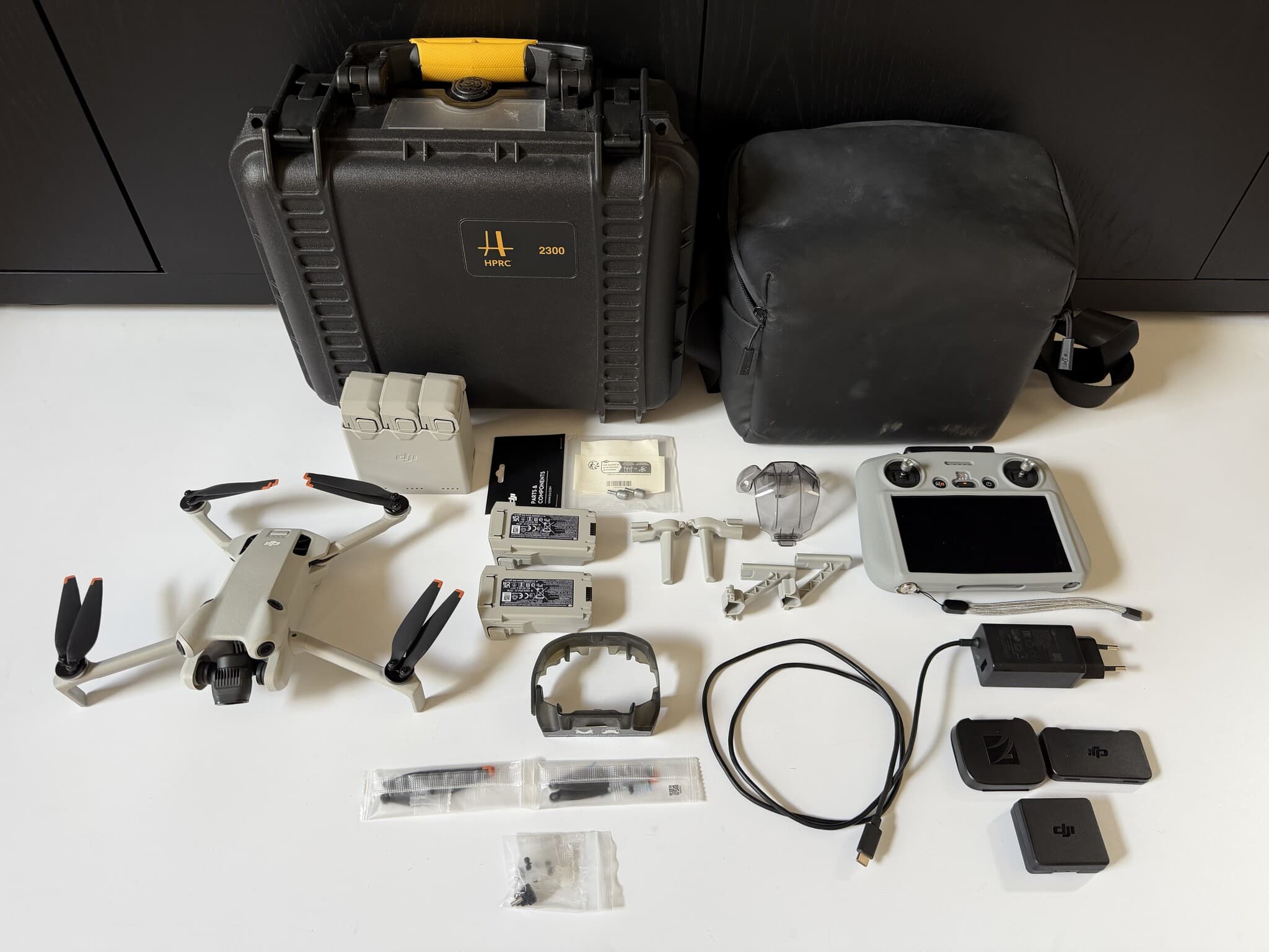 DJI DJI MINI 4 PRO Smart controller FMC, 6 accu's- nieuwstaat - garantie