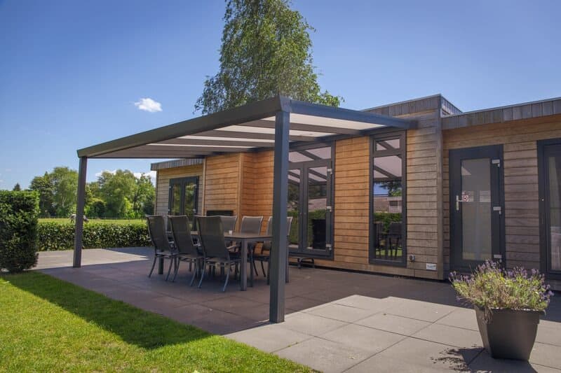 Veluwe Villa met grillhuis - 12 personen