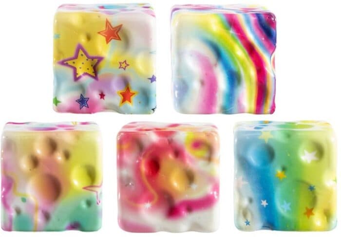 Squeezy Cheese Rainbow Squishy Toy – 7 × 7 cm – 59 g