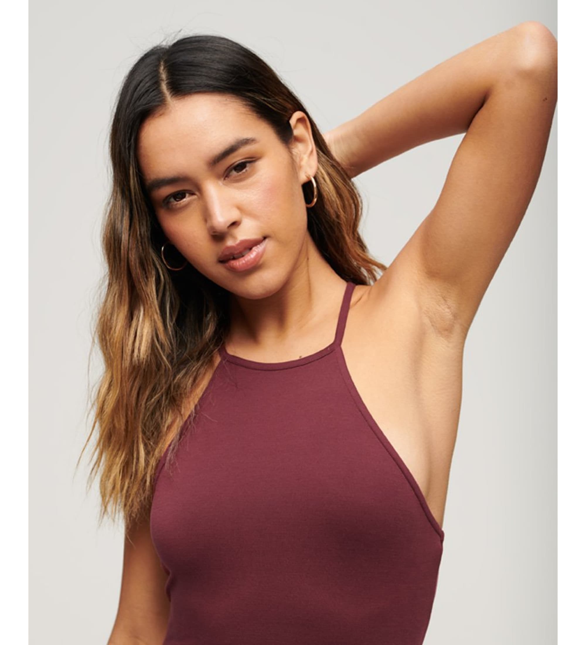 Superdry für Damen. W8011537A Kastanienbraunes Minikleid mit olympischem Rücken (XS), Lässig, Modal, Ärmellos / Hosenträger