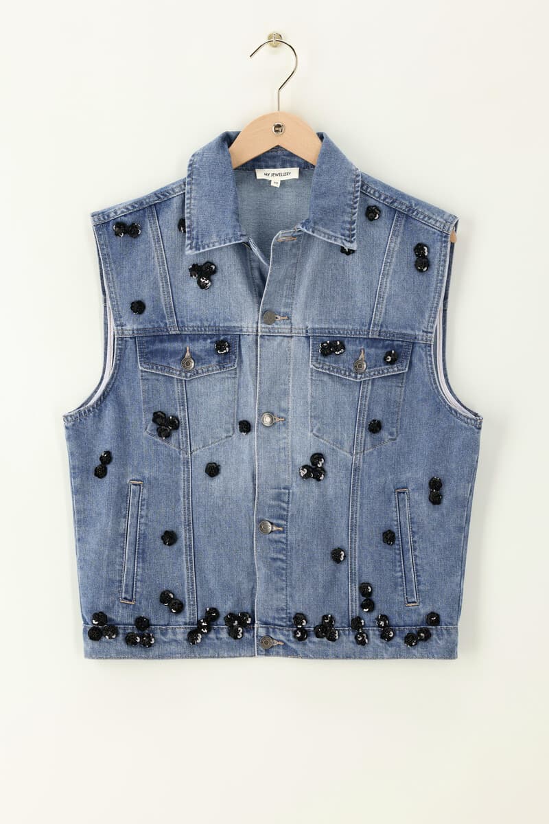 Blaue Denim-Weste mit geblümten Pailletten | My Jewellery
